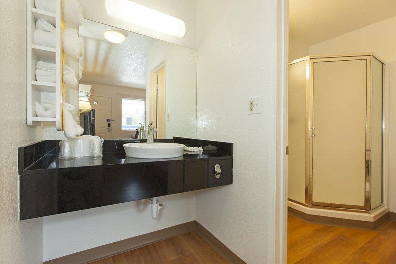 Motel 6 Sacramento, Ca - Downtown Екстериор снимка